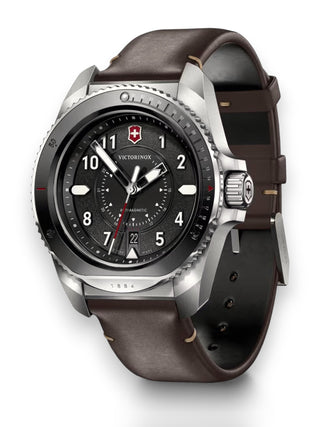 Victorinox Journey 1884 | Leather Blk